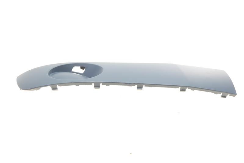 Bumper trim panel