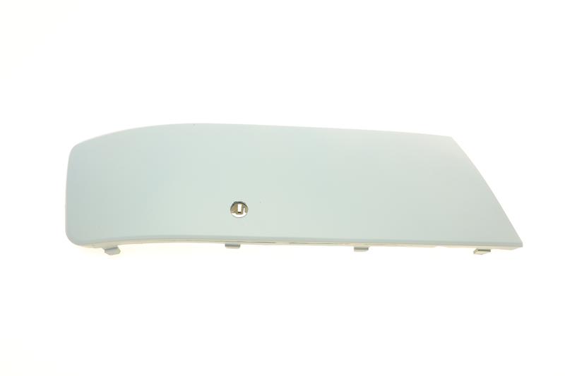 Bumper trim panel