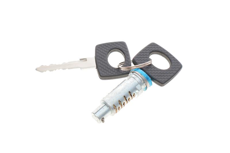 Locking cylinder