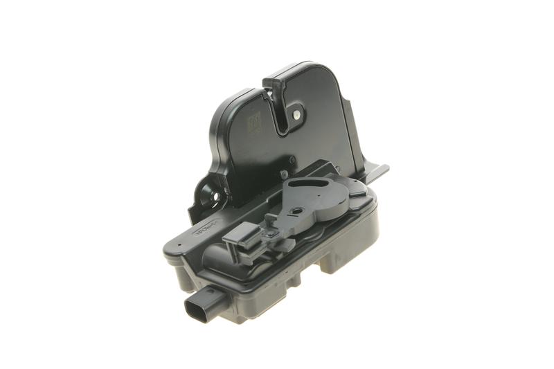 Rear tailgate lock